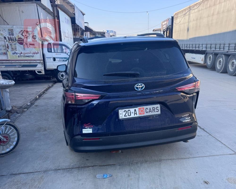 تويوتا سيينا